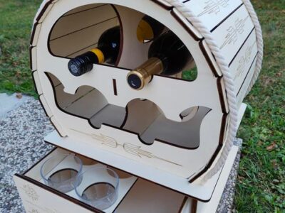 Sod za buteljke s predalom