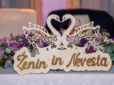 Napis nevesta & ženin